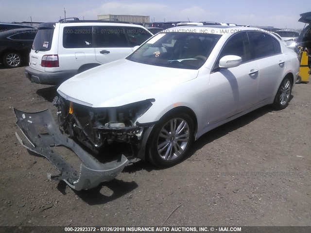 KMHGC4DF4BU130527 - 2011 HYUNDAI GENESIS 4.6L WHITE photo 2