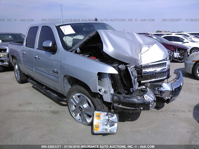 3GCPCSE07DG102441 - 2013 CHEVROLET SILVERADO C1500 LT SILVER photo 1