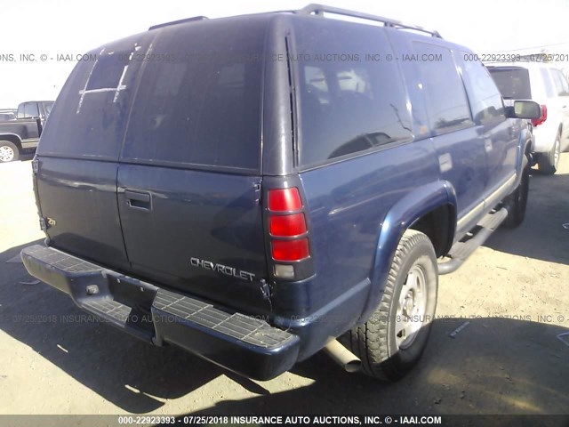 1GNEK13RXYR141298 - 2000 CHEVROLET TAHOE K1500 BLUE photo 4