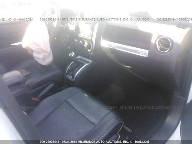 1C4NJCEA7FD329429 - 2015 JEEP COMPASS LATITUDE 白色 照片 5