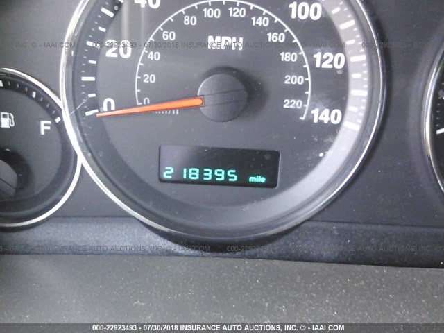 1J8HG48N06C237707 - 2006 JEEP COMMANDER 棕色 照片 7