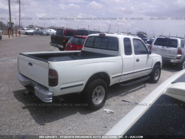 4TAVN53F0SZ020697 - 1995 TOYOTA TACOMA XTRACAB WHITE photo 4