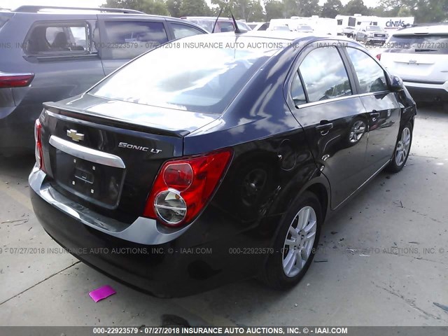 1G1JC5SH9D4144696 - 2013 CHEVROLET SONIC LT BLACK photo 4