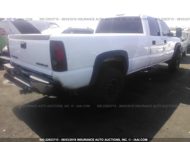 1GCHC23235F968908 - 2005 CHEVROLET SILVERADO C2500 HEAVY DUTY WHITE photo 4