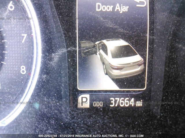 4T1BF1FK1FU931481 - 2015 TOYOTA CAMRY LE/XLE/SE/XSE 白色 照片 7