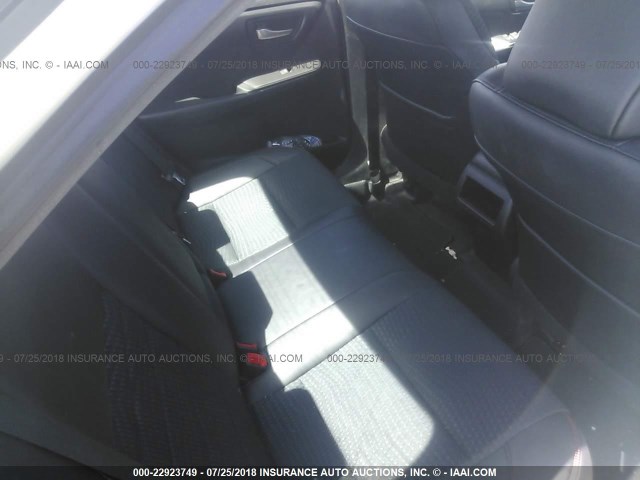 4T1BF1FK1FU931481 - 2015 TOYOTA CAMRY LE/XLE/SE/XSE 白色 照片 8