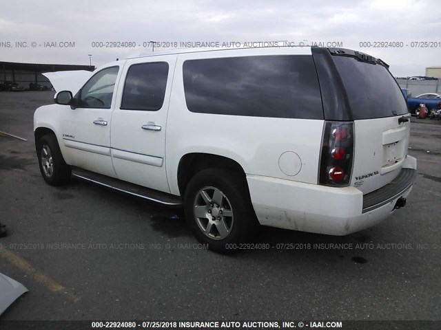 1GKFK66847J297674 - 2007 GMC YUKON XL DENALI WHITE photo 3