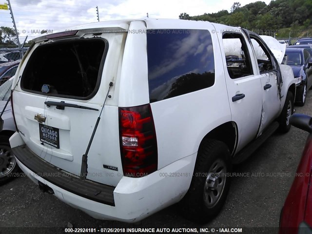 1GNFK13039R257918 - 2009 CHEVROLET TAHOE K1500 LS WHITE photo 4