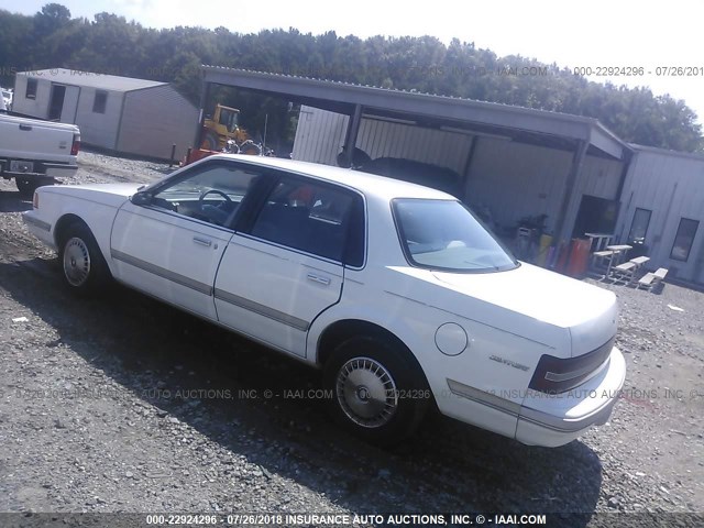 1G4AG5549R6418698 - 1994 BUICK CENTURY SPECIAL WHITE photo 3