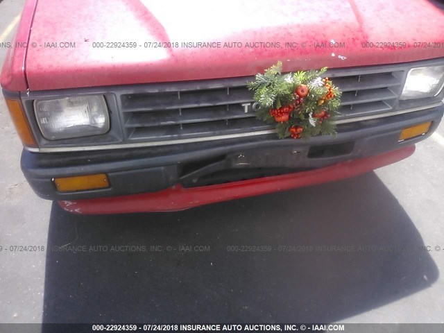 JT4RN70D2J0053904 - 1988 TOYOTA PICKUP XTRACAB RN70 DLX RED photo 6