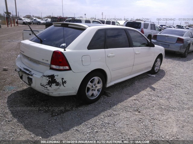 1G1ZU64855F226109 - 2005 CHEVROLET MALIBU MAXX LT WHITE photo 4