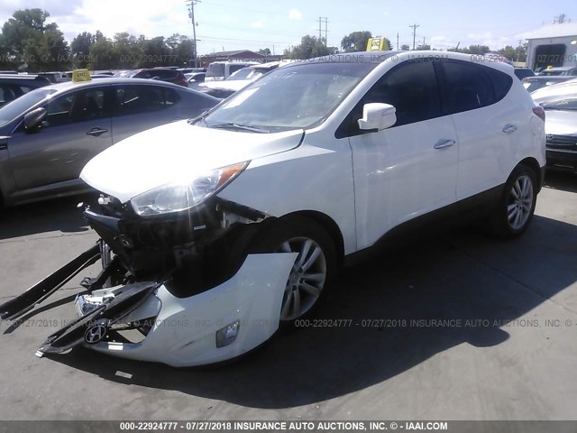 KM8JU3AC0CU360669 - 2012 HYUNDAI TUCSON GLS/LIMITED WHITE photo 2