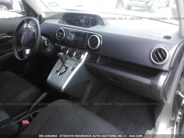 JTLKE50E881013818 - 2008 TOYOTA SCION XB Qara foto 5