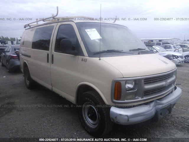 1GCGG25R721236364 - 2002 CHEVROLET EXPRESS G2500  BEIGE photo 1