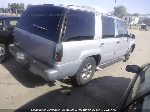 1GKEK13R0XR909110 - 1999 GMC DENALI SILVER photo 4