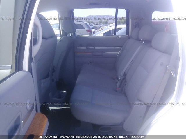 1A8HX58NX8F135967 - 2008 CHRYSLER ASPEN LIMITED WHITE photo 8