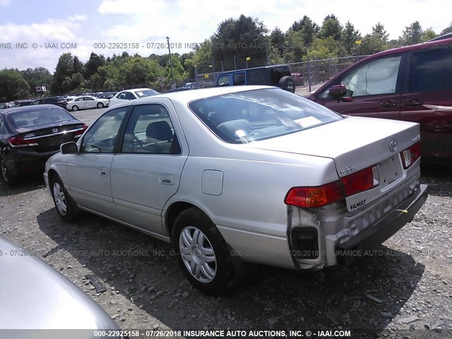 4T1BG22K7YU000415 - 2000 TOYOTA CAMRY CE/LE/XLE 银色 照片 3
