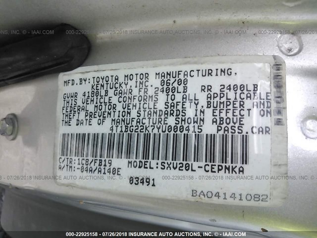 4T1BG22K7YU000415 - 2000 TOYOTA CAMRY CE/LE/XLE 银色 照片 9