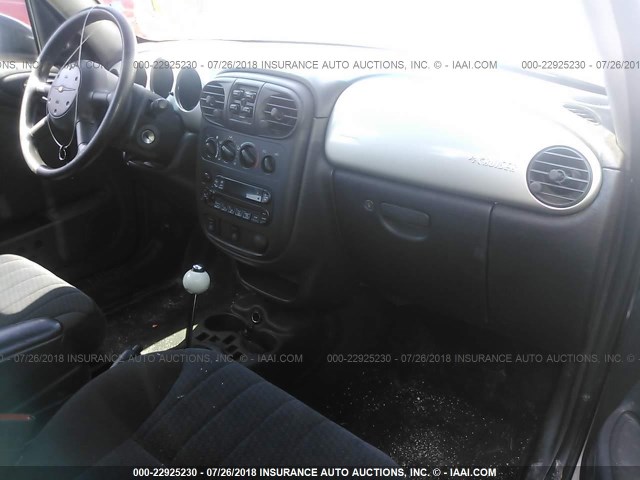 3C4FY48B73T577048 - 2003 CHRYSLER PT CRUISER CLASSIC 银色 照片 5