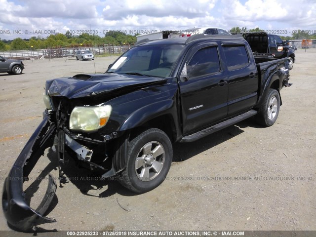 5TELU42N77Z373175 - 2007 TOYOTA TACOMA DOUBLE CAB BLACK photo 2