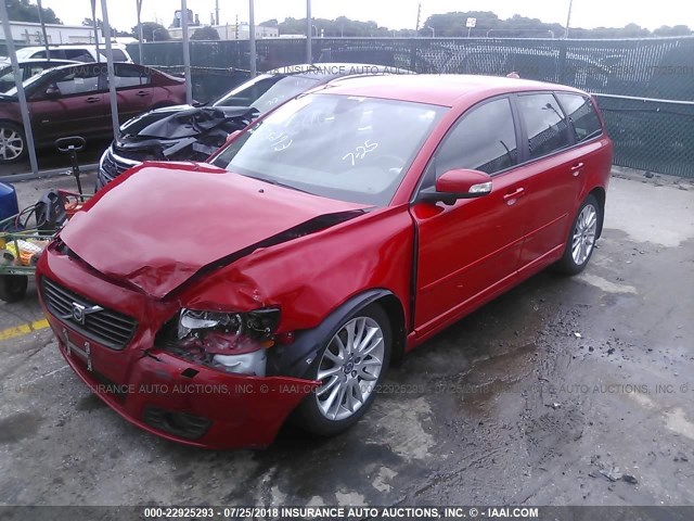 YV1382MW7A2571579 - 2010 VOLVO V50 2.4I RED photo 2