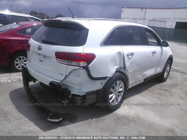 5XYPG4A51JG388136 - 2018 KIA SORENTO LX/L WHITE photo 4