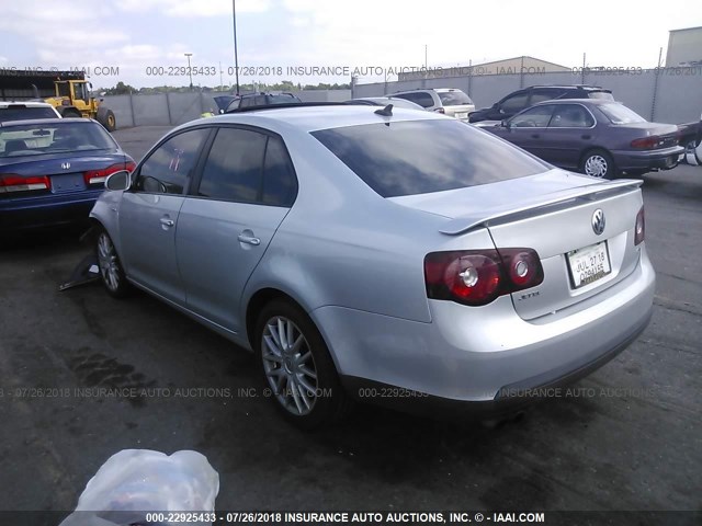 3VWRJ71K89M032537 - 2009 VOLKSWAGEN JETTA WOLFSBURG 银色 照片 3