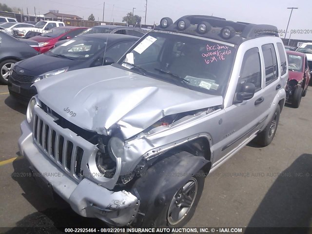 1J4GL38K14W174900 - 2004 JEEP LIBERTY RENEGADE SILVER photo 2