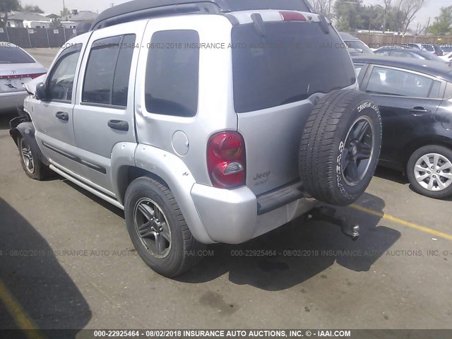 1J4GL38K14W174900 - 2004 JEEP LIBERTY RENEGADE SILVER photo 3