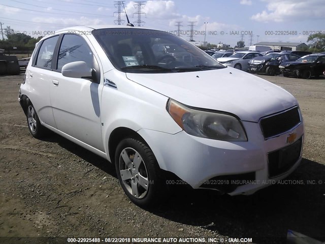 KL1TD66E09B650351 - 2009 CHEVROLET AVEO LS/LT WHITE photo 1