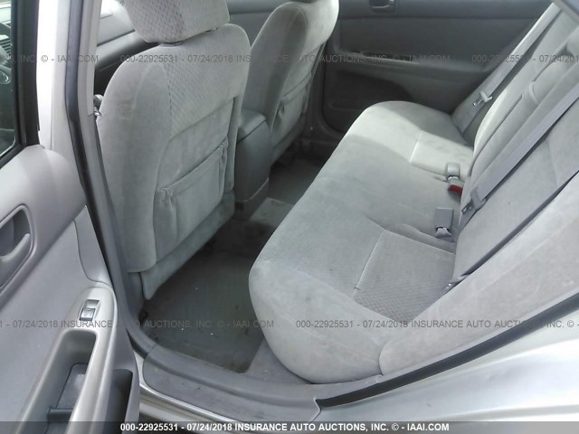 4T1BE32K54U879774 - 2004 TOYOTA CAMRY LE/XLE/SE Gümüş foto 8