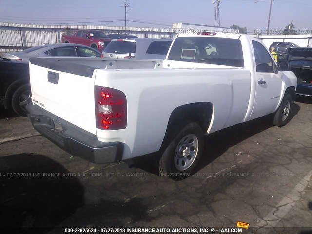 1GCEC14X47Z621645 - 2007 CHEVROLET SILVERADO C1500 CLASSIC WHITE photo 4