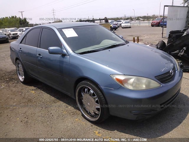 4T1BE32K92U604681 - 2002 TOYOTA CAMRY LE/XLE/SE 蓝色 照片 1