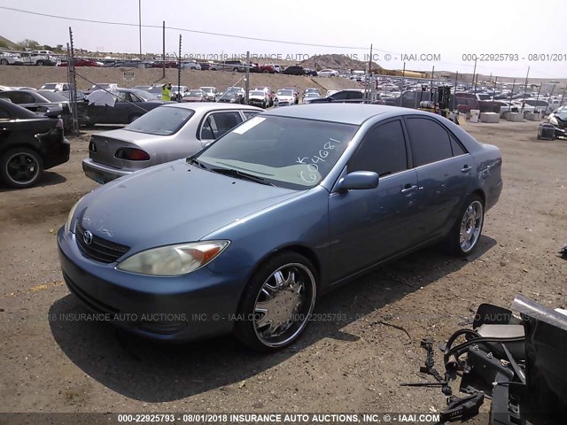 4T1BE32K92U604681 - 2002 TOYOTA CAMRY LE/XLE/SE 蓝色 照片 2