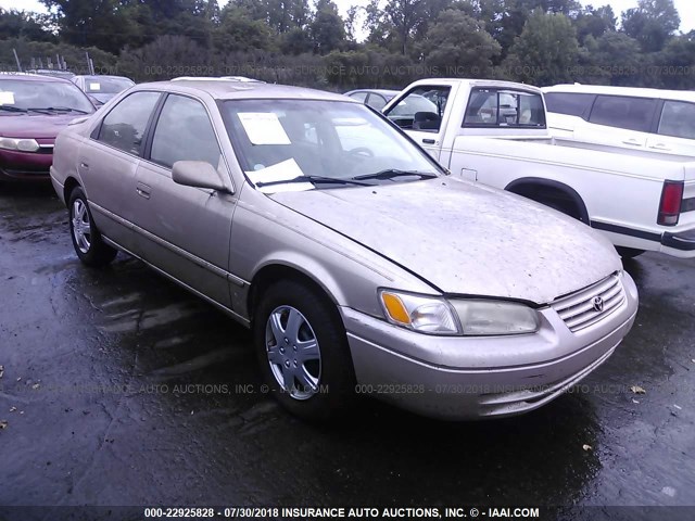 4T1BF22K2WU929427 - 1998 TOYOTA CAMRY CE/LE/XLE TAN photo 1