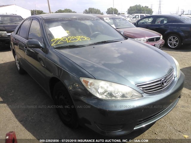 4T1BE32K95U080467 - 2005 TOYOTA CAMRY LE/XLE/SE 绿色 照片 1