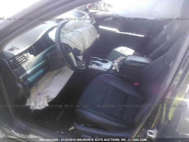 4T1BF1FK8DU274398 - 2013 TOYOTA CAMRY L/SE/LE/XLE 黑色 照片 5
