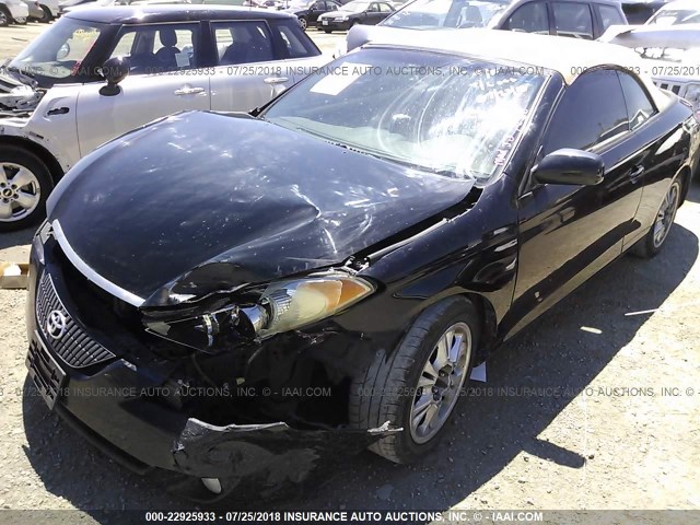 4T1FA38P06U069777 - 2006 TOYOTA CAMRY SOLARA SE/SLE BLACK photo 2