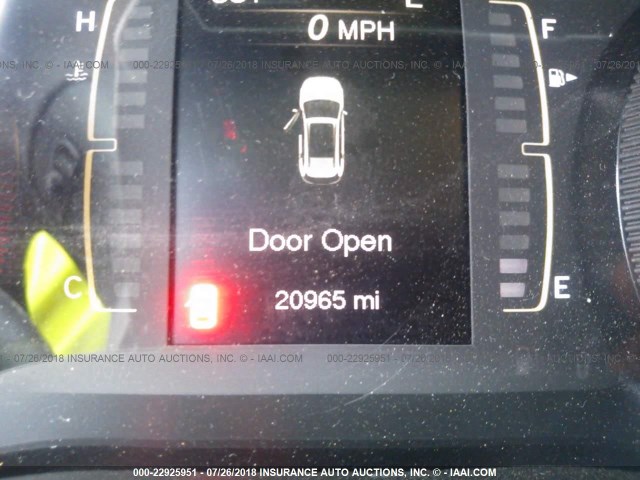 1C4PJMCS9HW636943 - 2017 JEEP CHEROKEE LATITUDE Gri fotoğraf 7