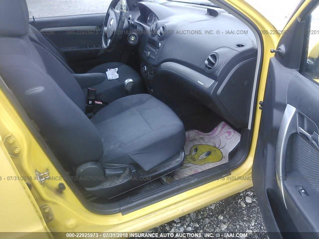 KL1TD56E99B397640 - 2009 CHEVROLET AVEO LS/LT YELLOW photo 5