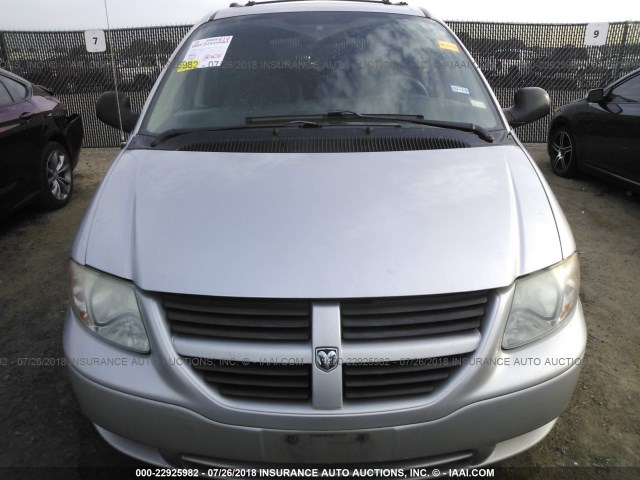 2D4GP24R75R369078 - 2005 DODGE GRAND CARAVAN SE SILVER photo 6