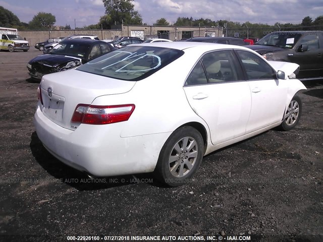 4T1BE46K47U647039 - 2007 TOYOTA CAMRY NEW GENERAT CE/LE/XLE/SE WHITE photo 4