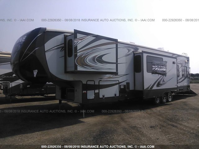 5SFCG4331DE263965 - 2013 HEARTLAND CYCLONE 4000  თეთრი ფოტო 2