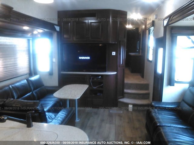 5SFCG4331DE263965 - 2013 HEARTLAND CYCLONE 4000  თეთრი ფოტო 6