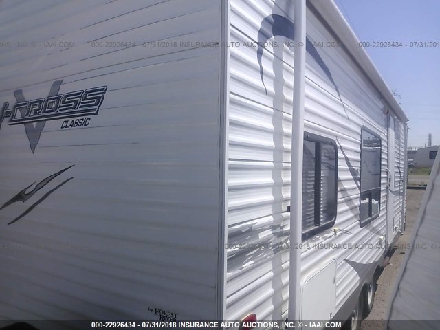 4X4TVCB27CX000792 - 2012 FOREST RIVER OTHER  白色 照片 4