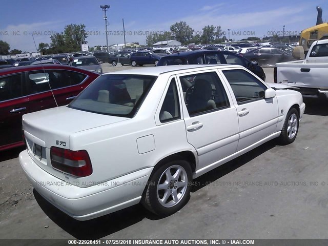 YV1LS61J6Y2667795 - 2000 VOLVO S70 SE WHITE photo 4