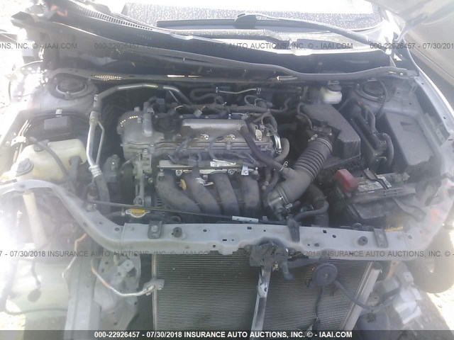 2T1KU4EE9AC265659 - 2010 TOYOTA COROLLA MATRIX  SILVER photo 10