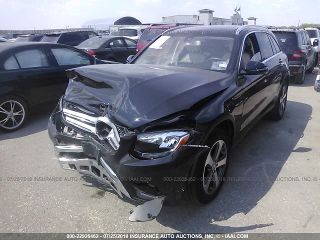 WDC0G4JB6HF142858 - 2017 MERCEDES-BENZ GLC 300 BLACK photo 2