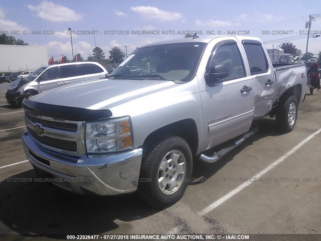 3GCPCSE77DG242700 - 2013 CHEVROLET SILVERADO C1500 LT SILVER photo 2