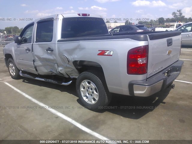 3GCPCSE77DG242700 - 2013 CHEVROLET SILVERADO C1500 LT SILVER photo 3